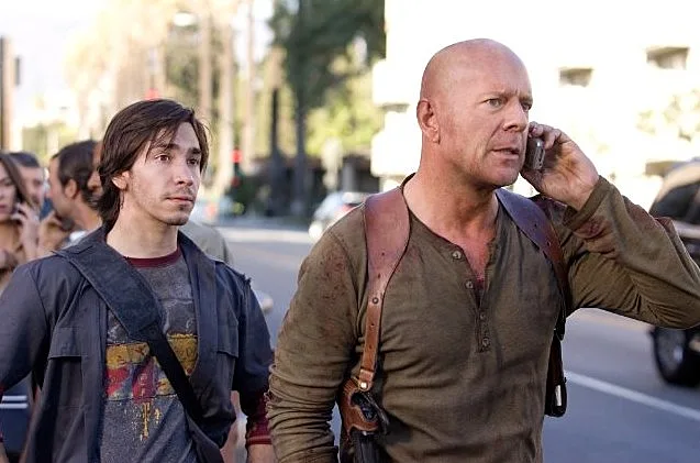 ברוס וויליס ב