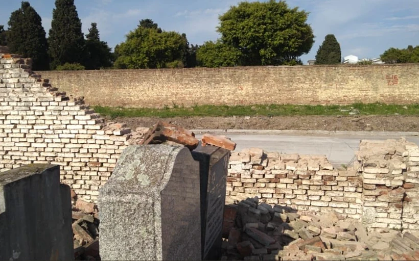 בית העלמין היהודי שהושחת בבואנוס איירס