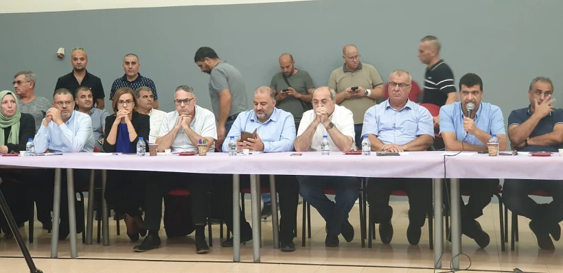 חברי הרשימה המשותפת במג'ד אל כרום