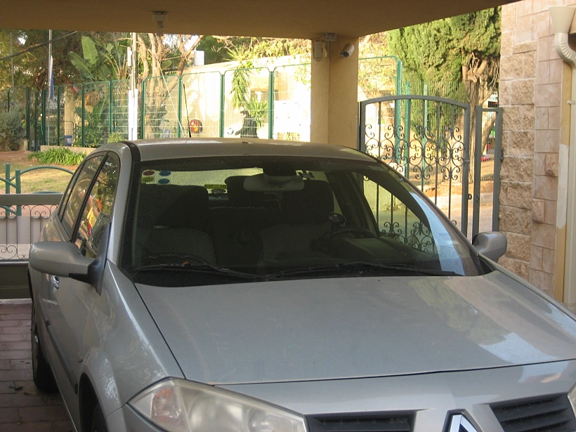 הגלאי של הרכב