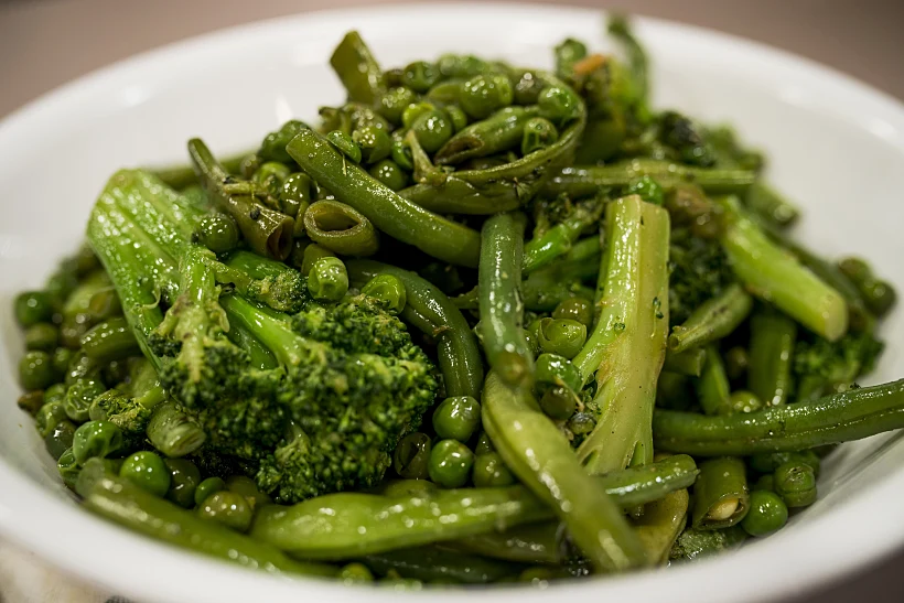 ירקות ירוקים מוקפצים של שי-לי ליפא