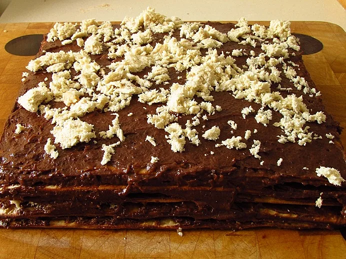 עוגת מצה עם שוקולד