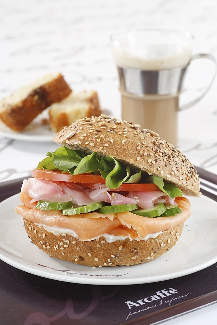 כריך בריאות עם סלמון - ארקפה