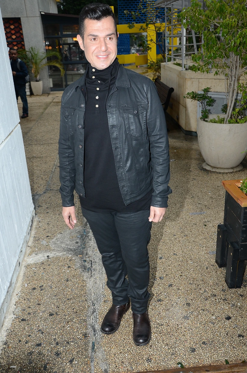 איציק כהן. אבל מה קרה לגלדיס?