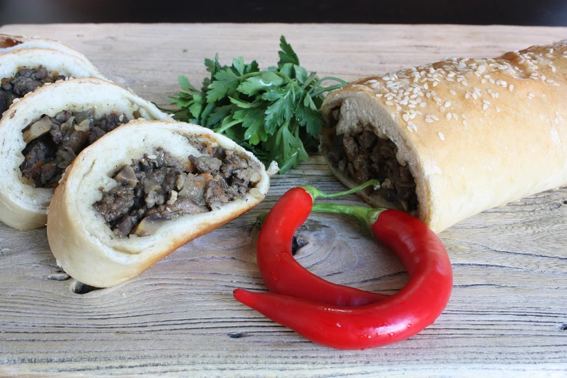 רולדה במילוי בשר ופטריות