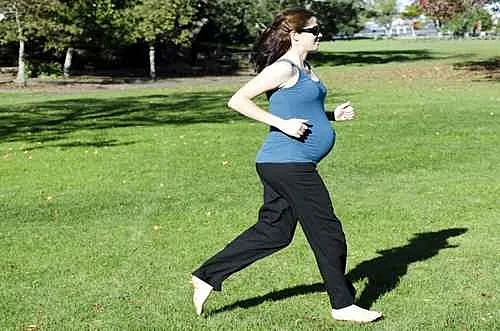 כושר בהיריון: אסור או מותר?