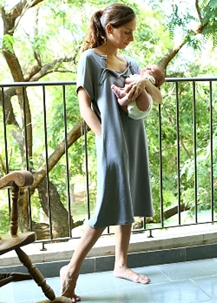 שמלת הנקה, 279 ש