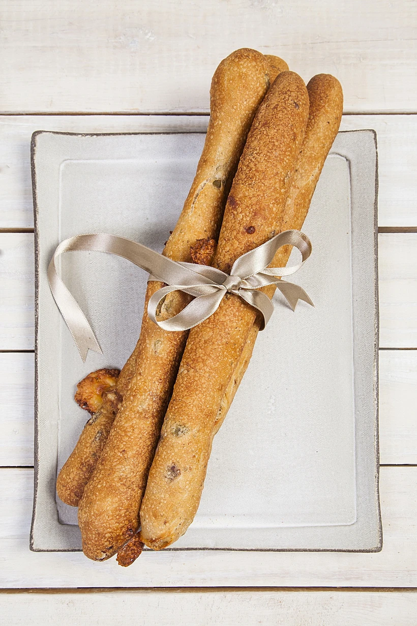 פלוט זיתים וגבינה