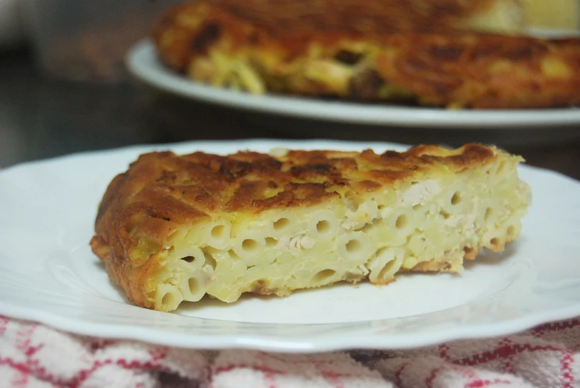 פשטידת פסטה ועוף