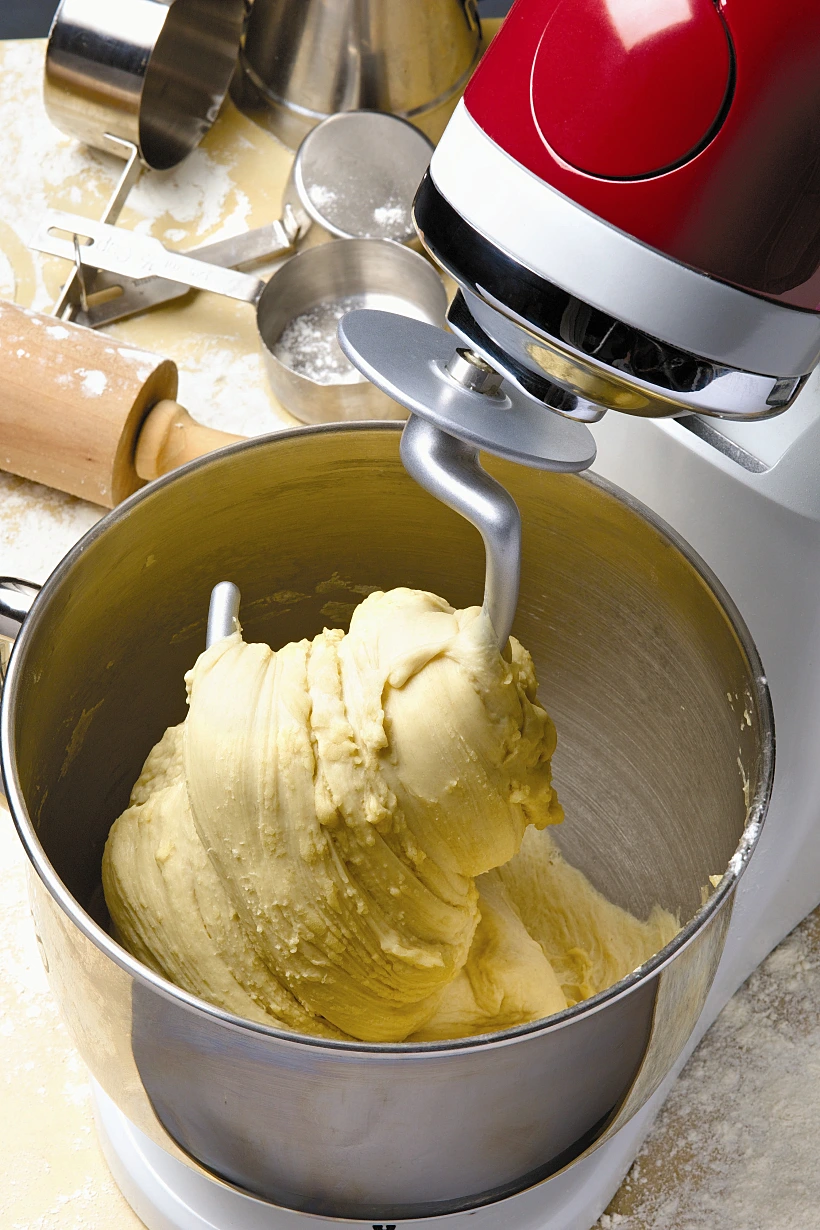 פיצה - מתוך הספר מישהו לבשל איתו של צחי בוקששתר