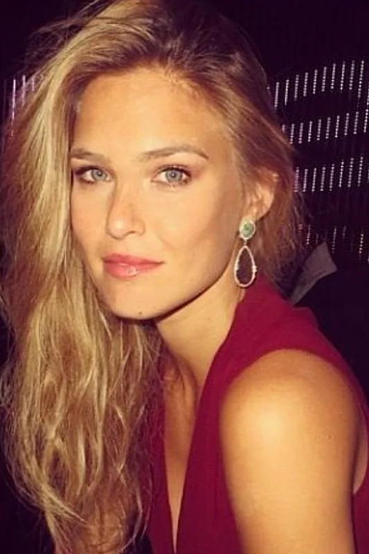 הצץ למעצב אור טוקטלי, בר רפאלי