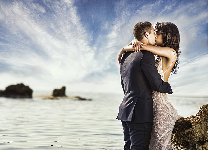 שיר אלמליח ט