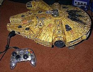 קונסולות מעוצבות: עדיין בענייני מלחמת הכוכבים, איפשהי בפנים מסתתרת אקס בוקס 360