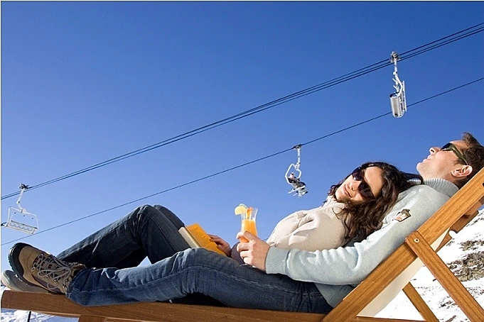 אתר סקי קלאב מד ואל טורנס