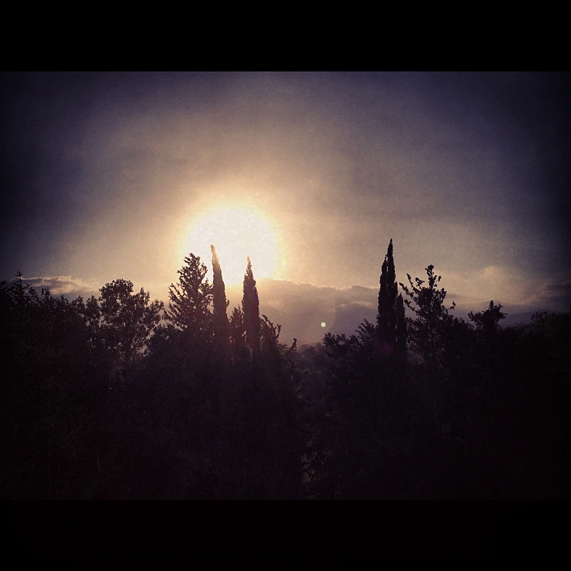 שקיעה מחדר במלון הגושרים בגליל העליון