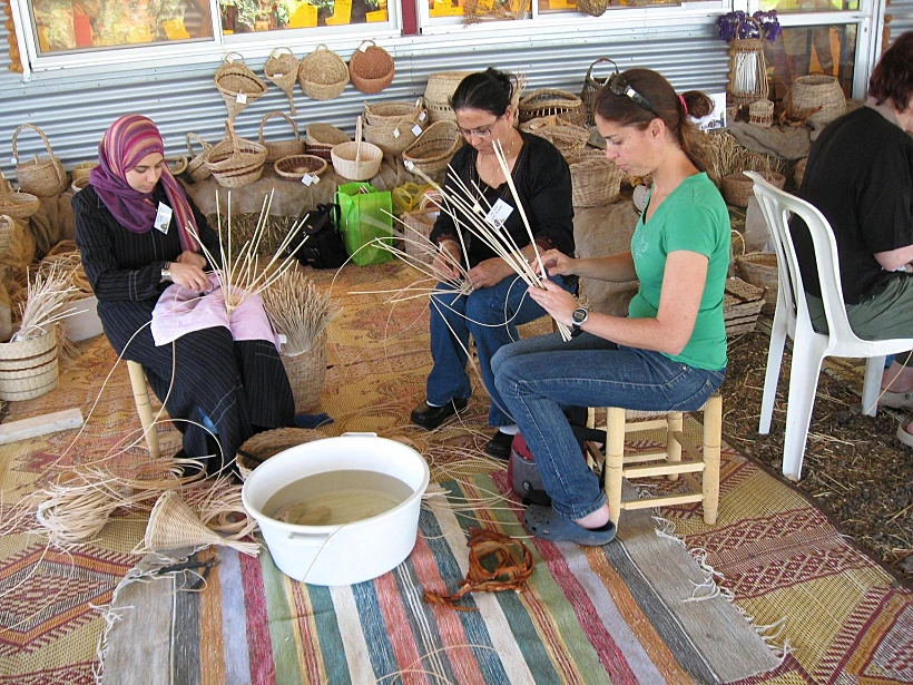 סוכות במוזיאון יפעת