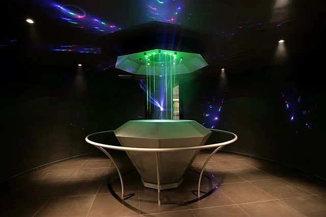 מרכז מבקרים