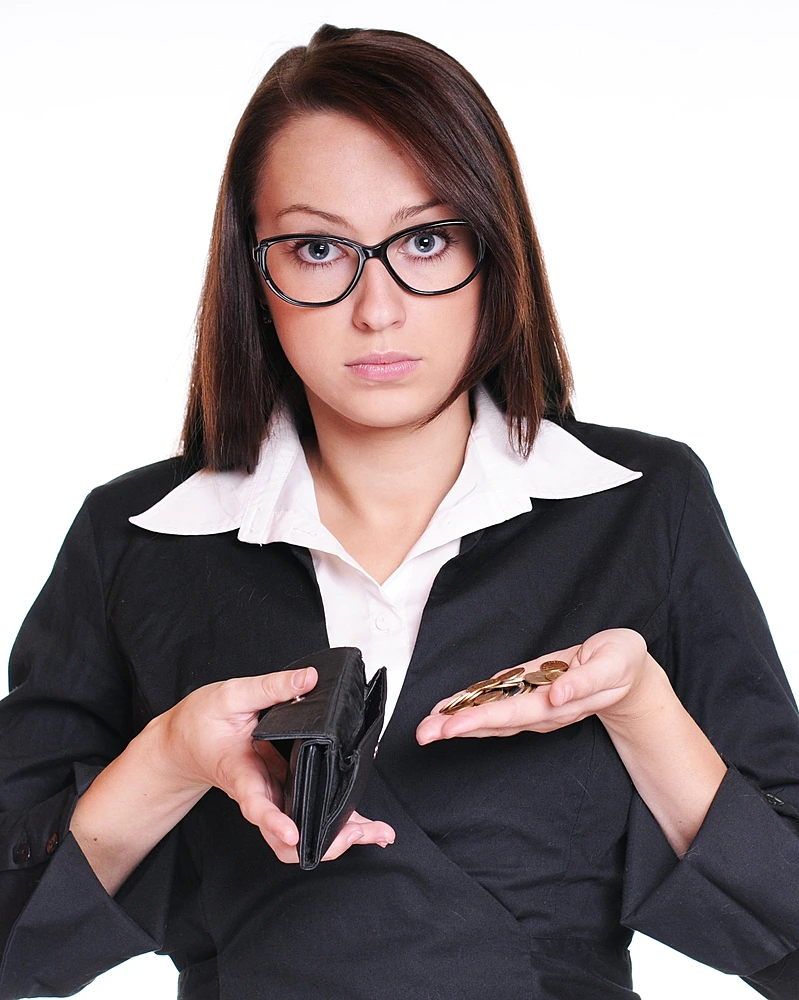 אישה קמצנית