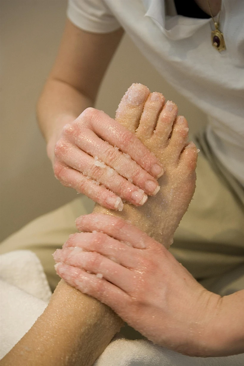 טיפול פילינג בספא כולה