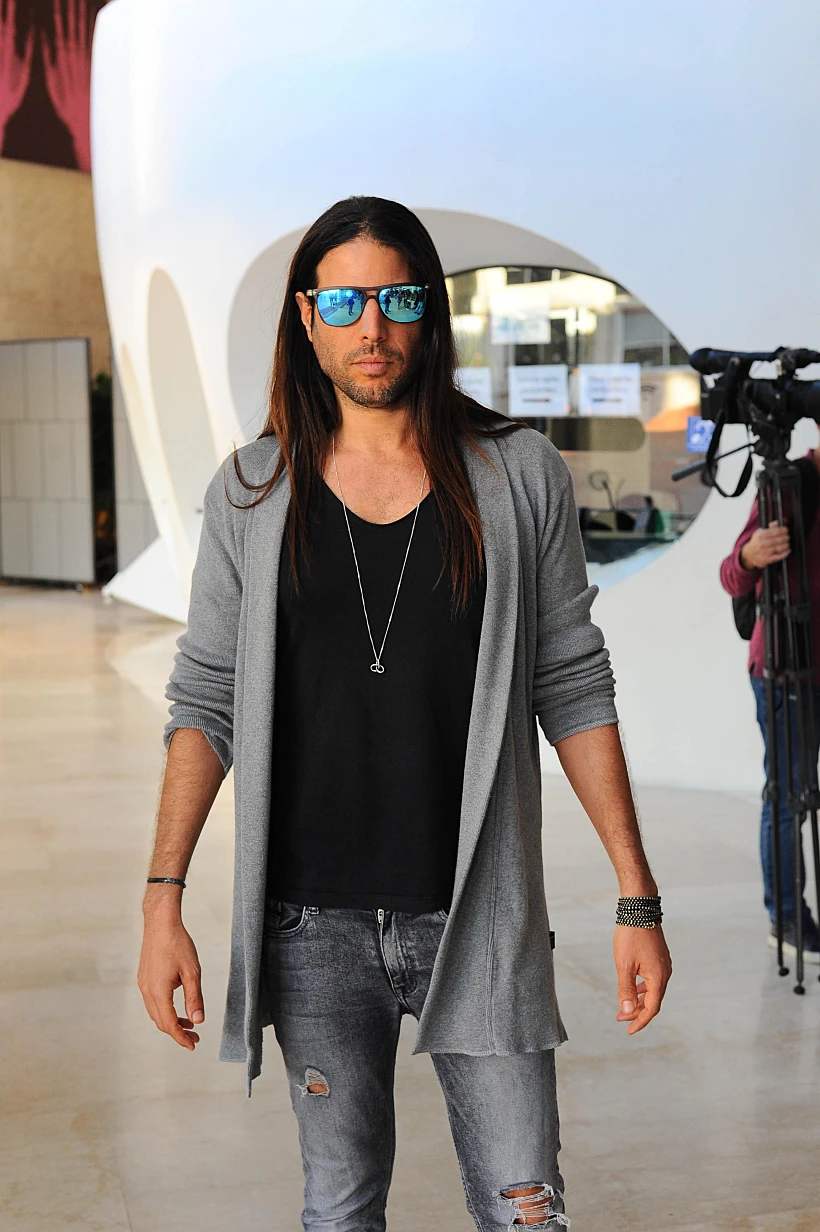 רוי בוי קשוח