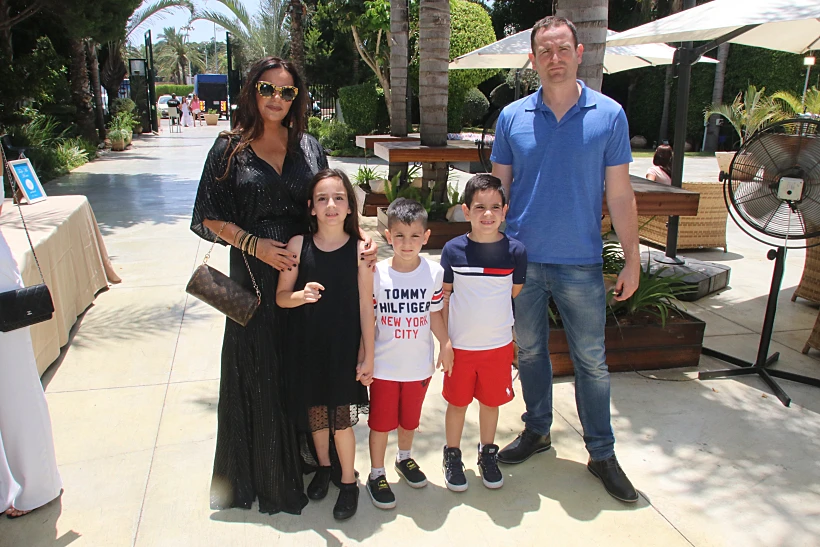 אופירה אסייג באה בהרכב מלא