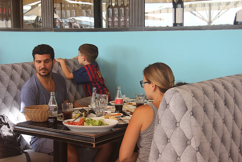 שלומי קוריאט. די בחייאת עזוב אותי