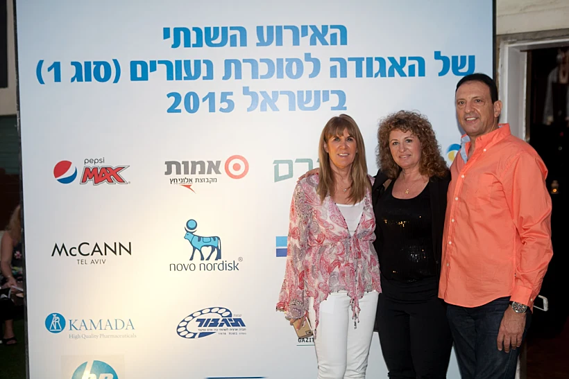 קותי לוריא, מדי יעקובזון אורית בנבנישתי