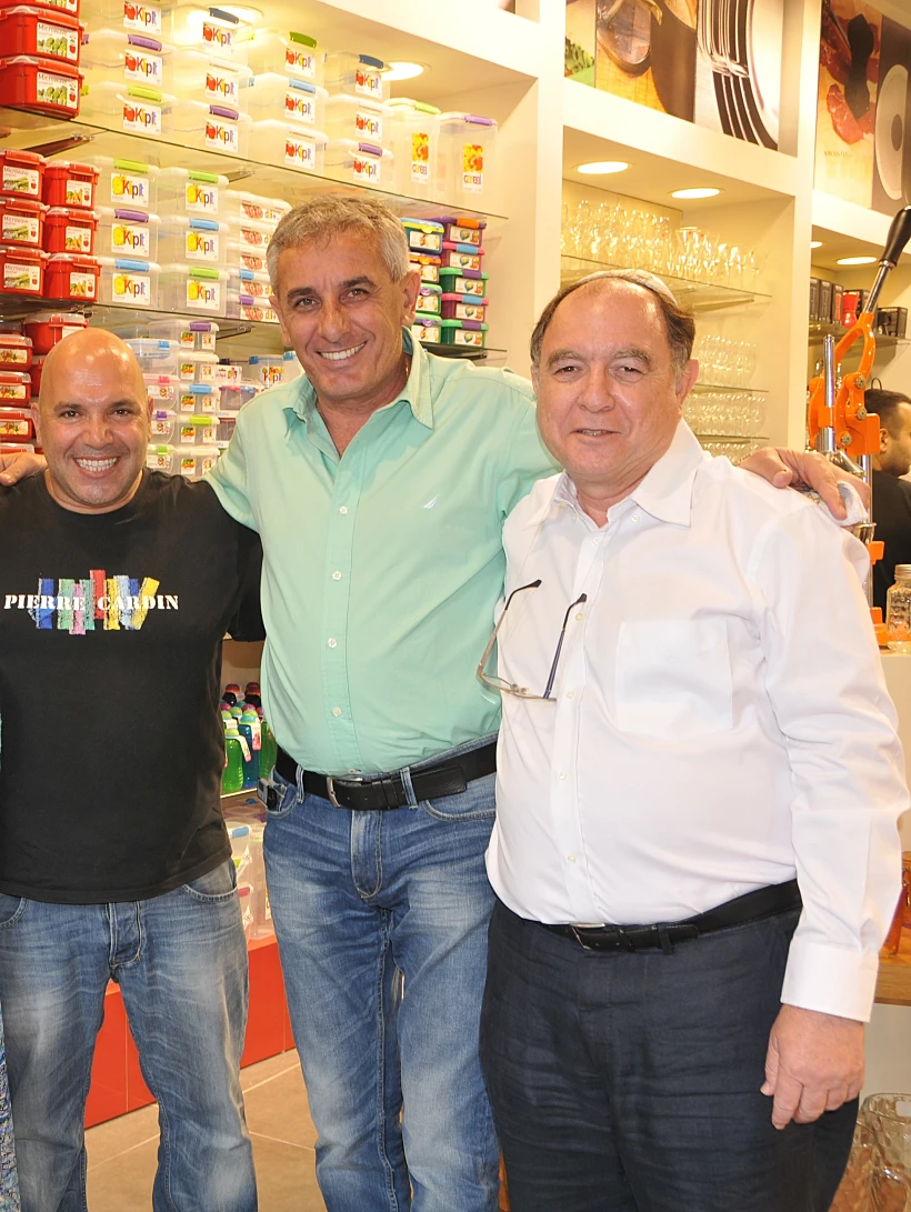 שלמה זיגרייך, יהודה בן חמו ו מיקי שמו