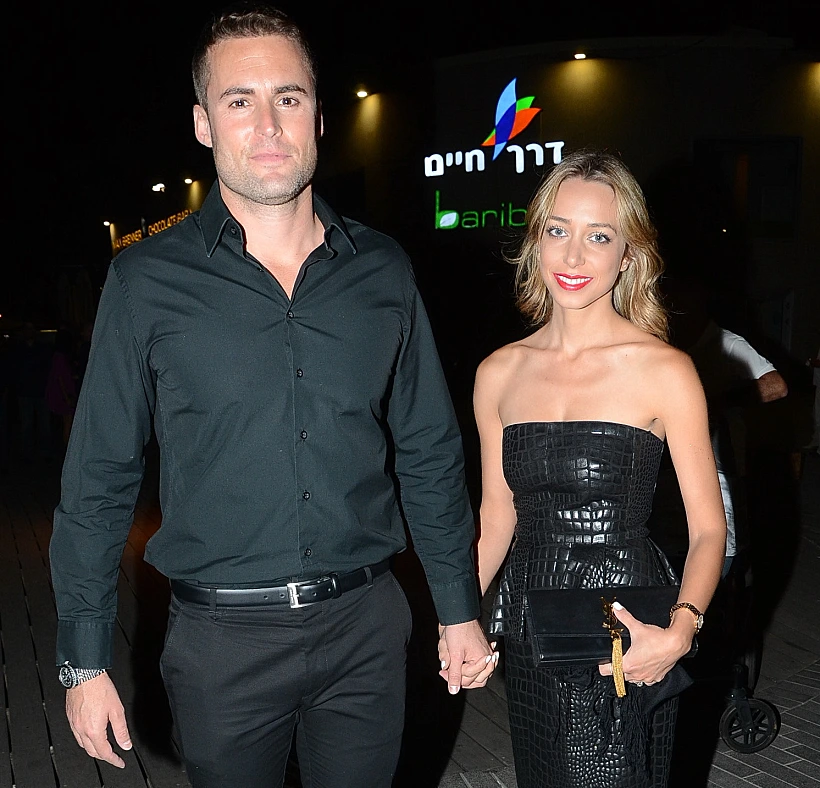 טל אנגלנדר ודנה דנקנר. כי אם רני כאן אז גם לדנקנר מותר