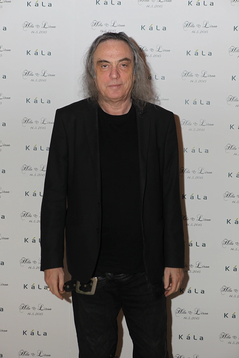 צביקה פיק. מעלה מעלה. או שלא