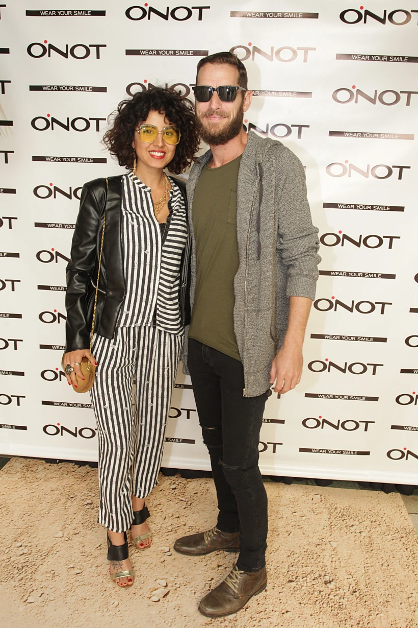 קארין ואלדד. הבטיחו מתנה אז באנו