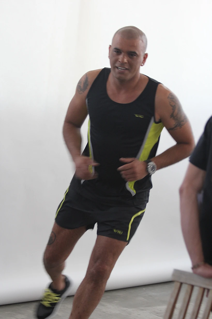 אייל גולן בצילומים לדיאדורה