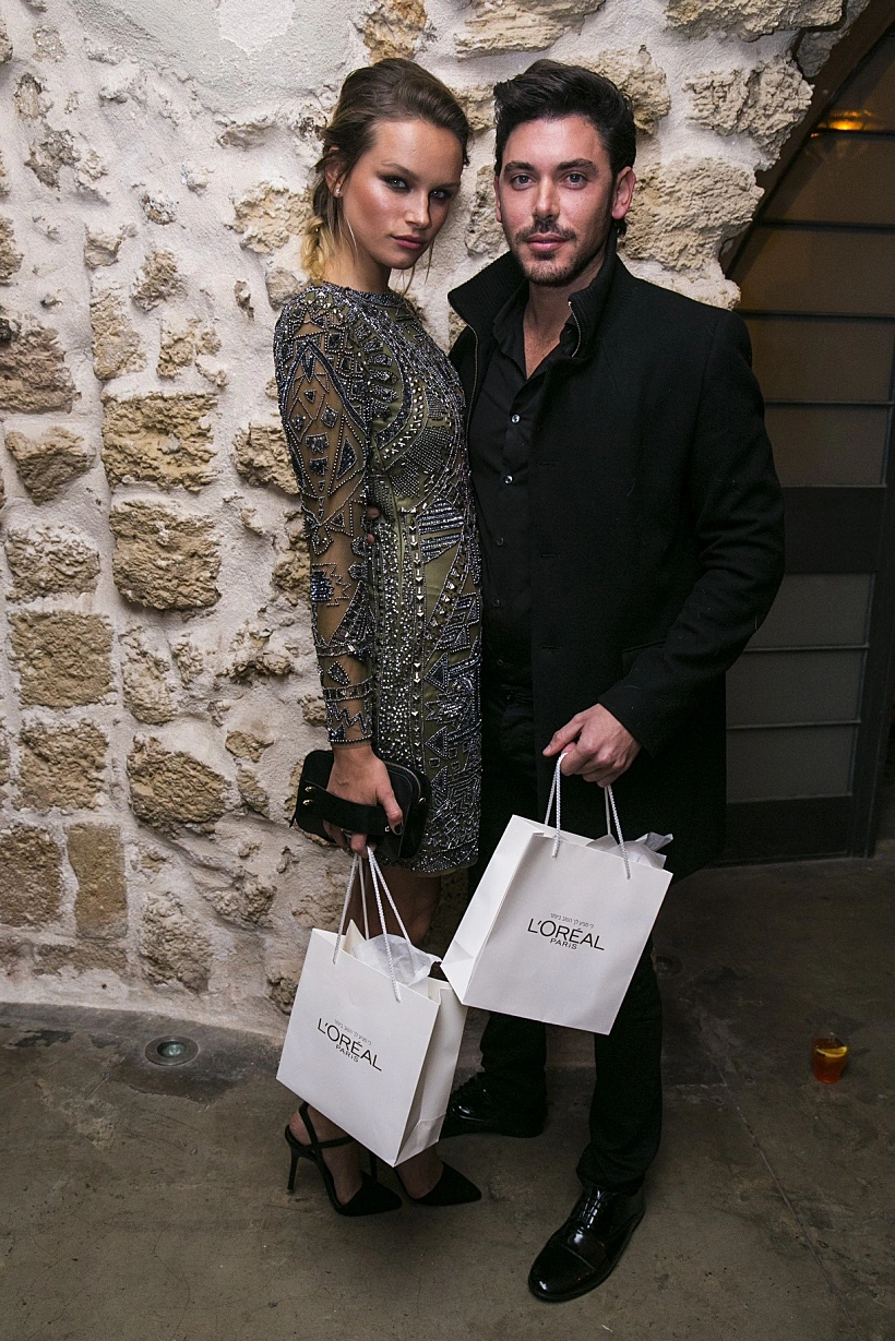 אלכסה ורז. רצים לשקית המתנות