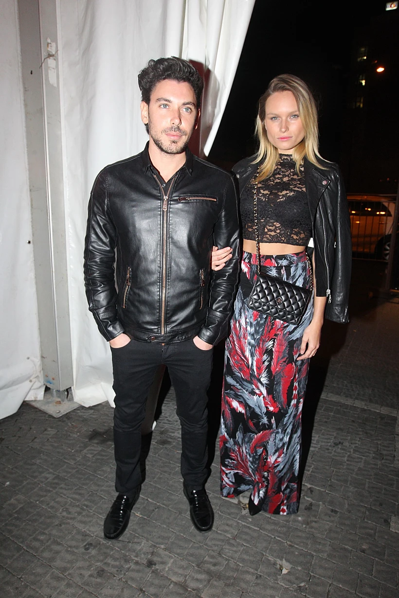 אלכסה ורז. עכשיו ברור מי לובשת את המכנסיים