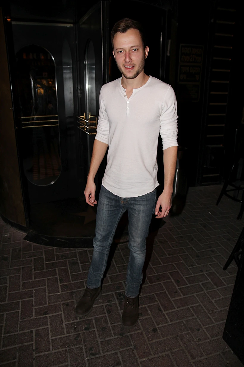 יון תומרקין