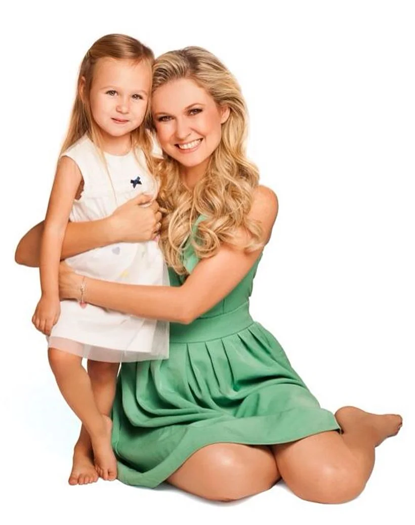 אלכס מוסקל ינאי הבת של מיכל ינאי