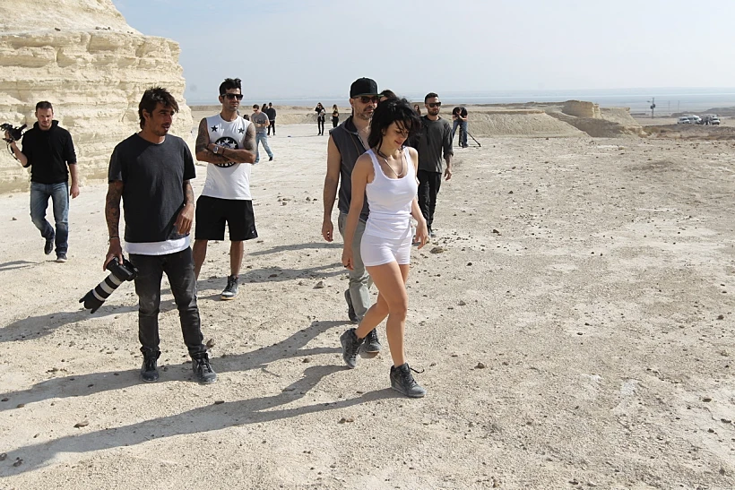 צילומים לדלתא