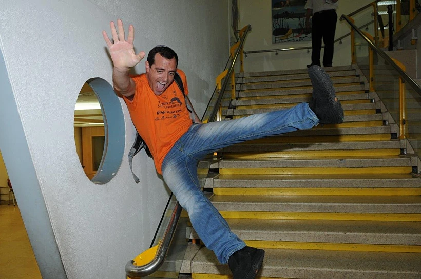 בני גולדשטיין, עמותת להושיט יד