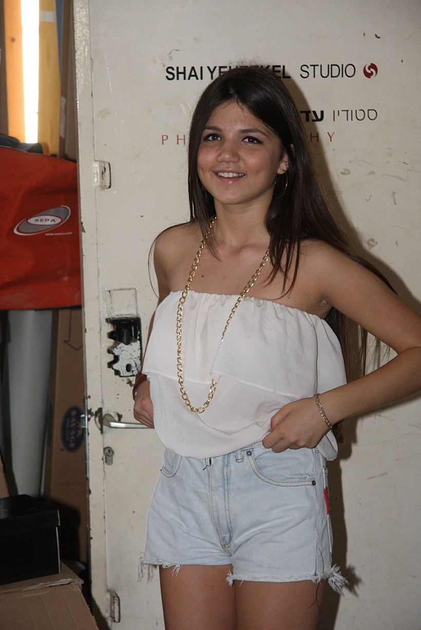 נטלי יוסף אחותה של יאנה יוסף