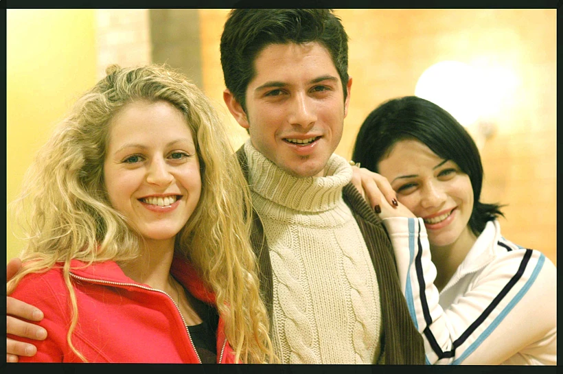 נינט טייב,רן דנקר ואפרת בומיוולד מתוך השיר שלנו.