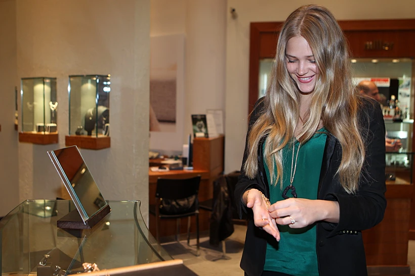 אסתי גינזבורג תכשיטי מילר