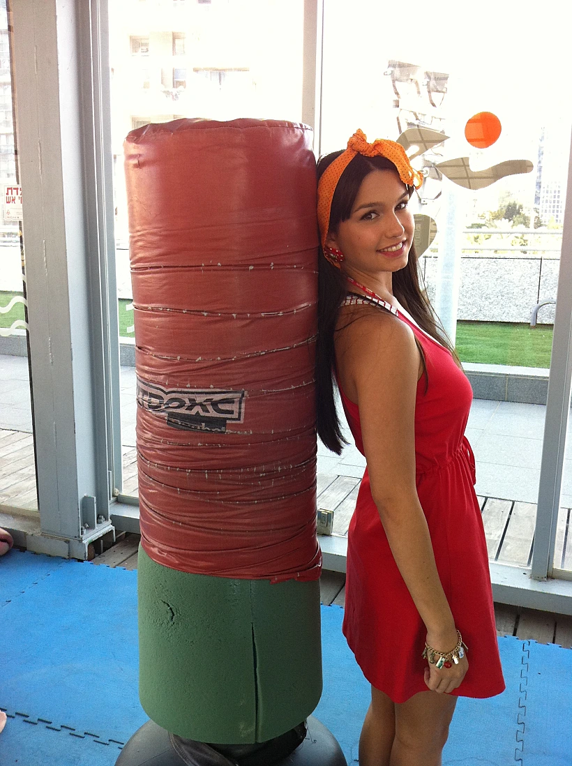 אדל המירוץ למיליון