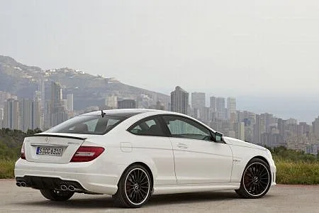 מרצדס C63 AMG קופה