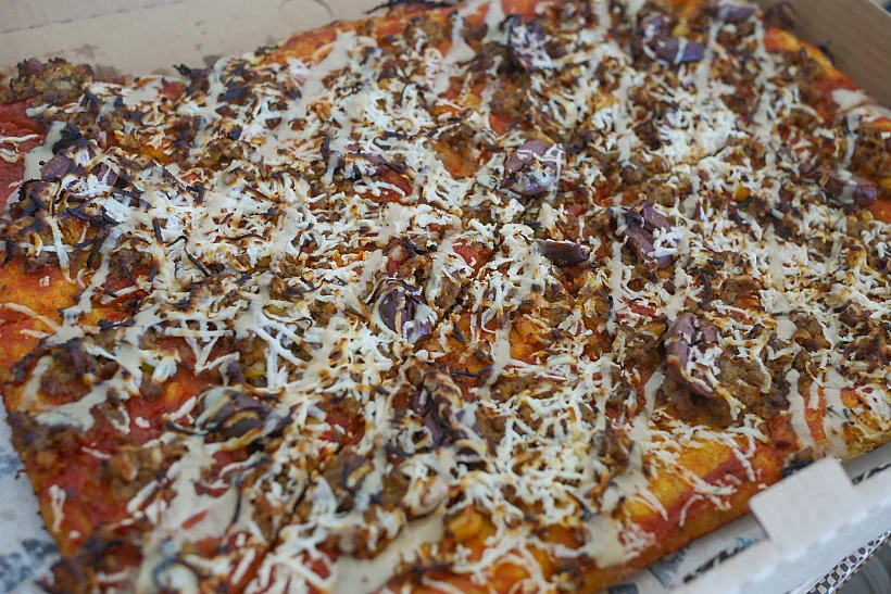 פיצת שקשוקית