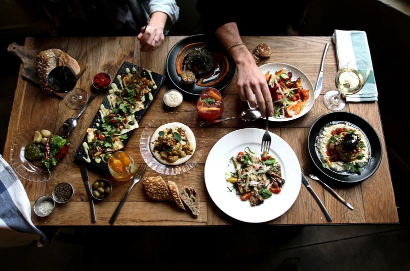 ארוחת חברים, מטבח לילה