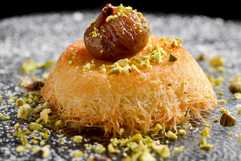 כנאפה גבינת עיזים, ברוטב דבלים סילאן וקינמון,BBB