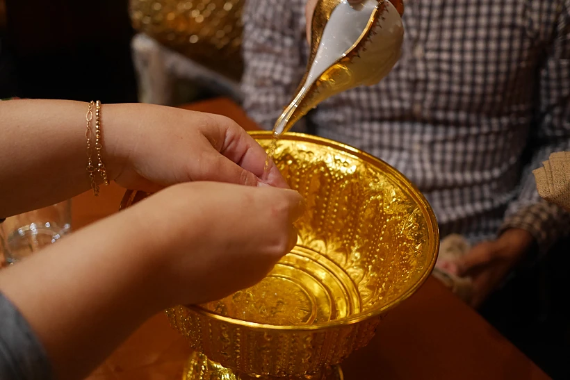 טקס שטיפת הידיים, ניטן תאי