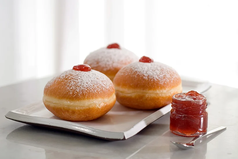 סופגניות לחנוכה של Brown