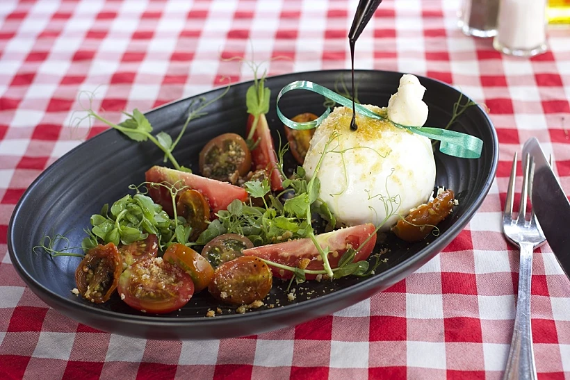 בוראטה של מסעדת טריולה