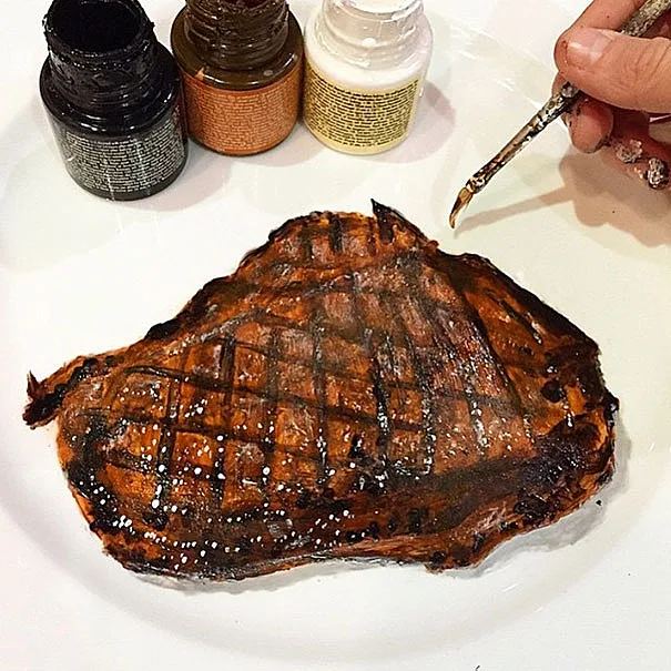 צלחות מצוירות